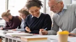 Alfabetização para Jovens e Adultos