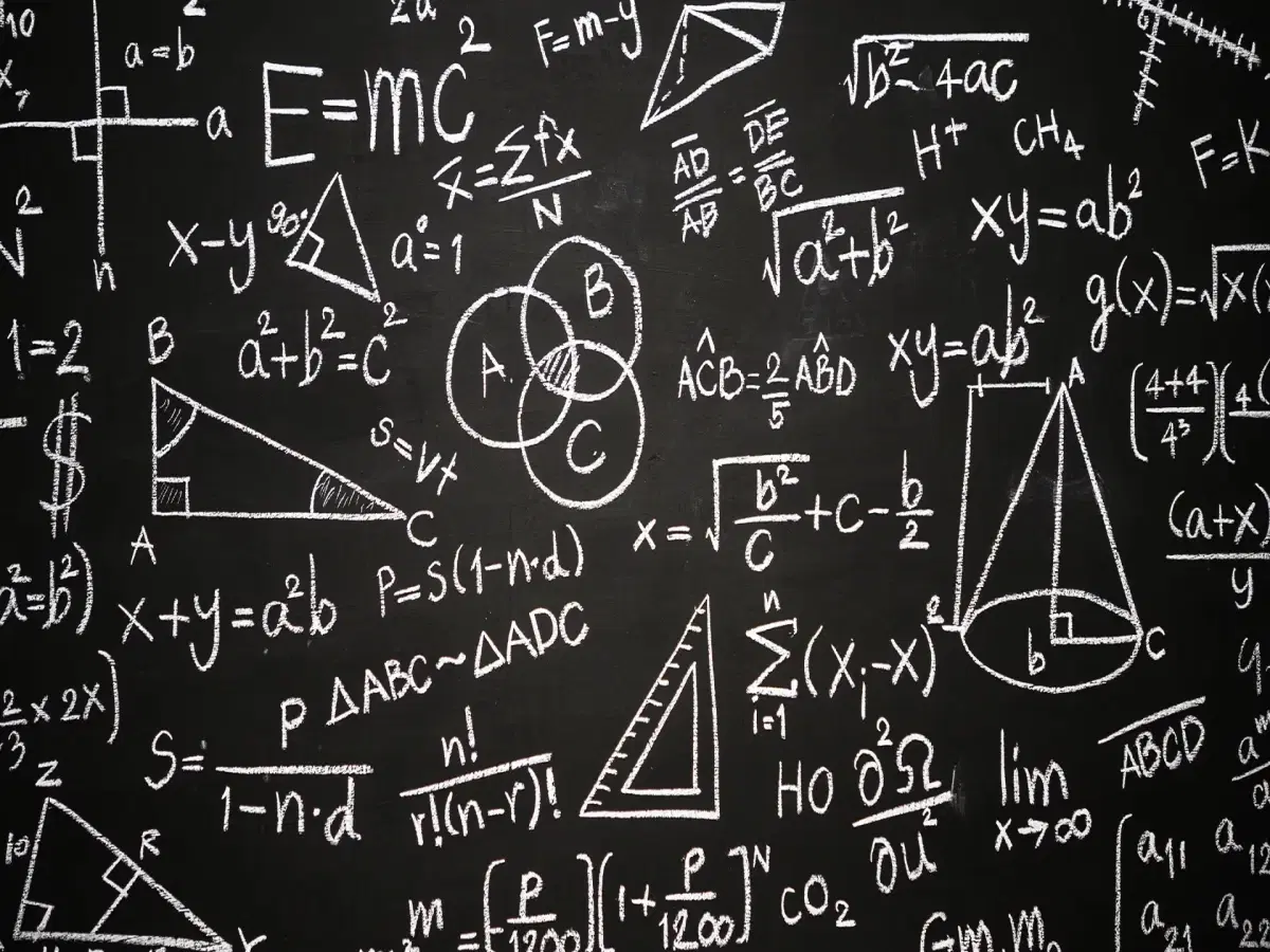 Conteúdos e Metodologias do Ensino da Matemática