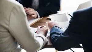 Controladoria e Finanças Empresariais