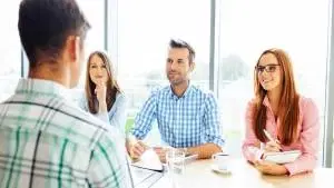 Auxiliar de Recursos Humanos