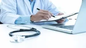 Fundamentos de Administração Hospitalar e Saúde