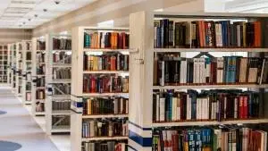 Laboratórios escolares, Bibliotecas e Ambientes de Convivência.