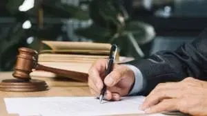 Direito e Sistema Registral e Notarial Brasileiro