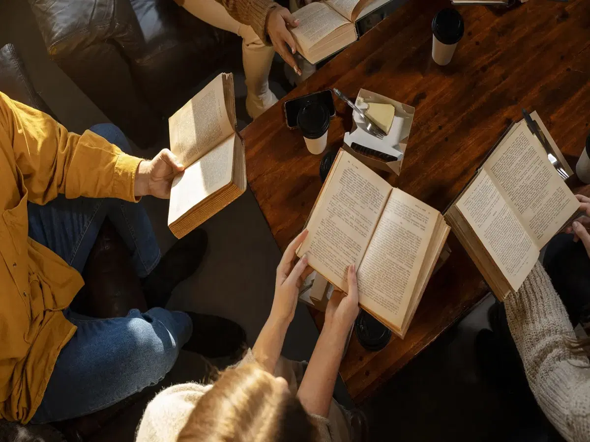Estratégias de Leitura e Tipologias Textuais